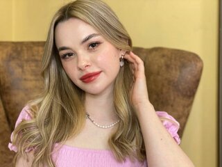 EvaPetersen camshow pussy