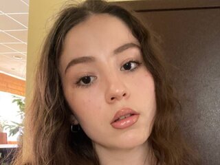 JulyLarain videos live