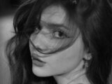VelvetMeow shows cam